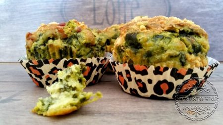 muffins-salati-con-broccoletti-e-pancetta-03